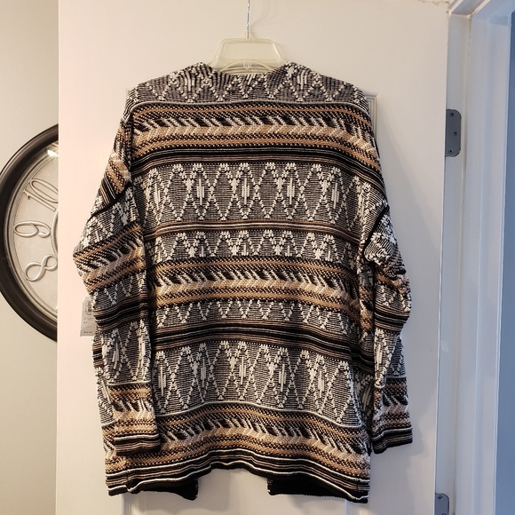 NWT OLD NAVY aztec pattern cardigan size S - Picture 11 of 12